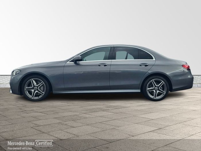 Mercedes-Benz E-Class 2021