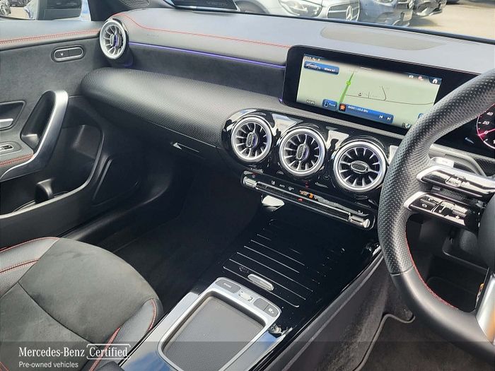 Mercedes-Benz CLA Class 2025