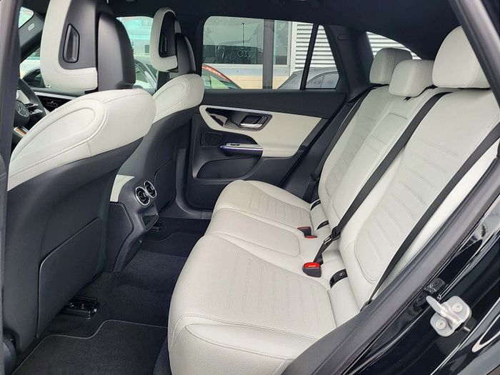 Mercedes-Benz GLC-Class 2026