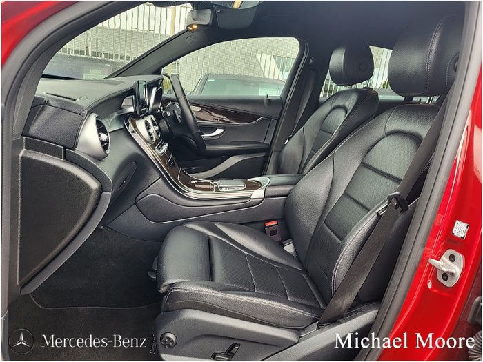 Mercedes-Benz GLC-Class 2021