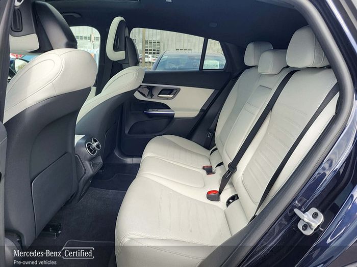 Mercedes-Benz GLC-Class 2024