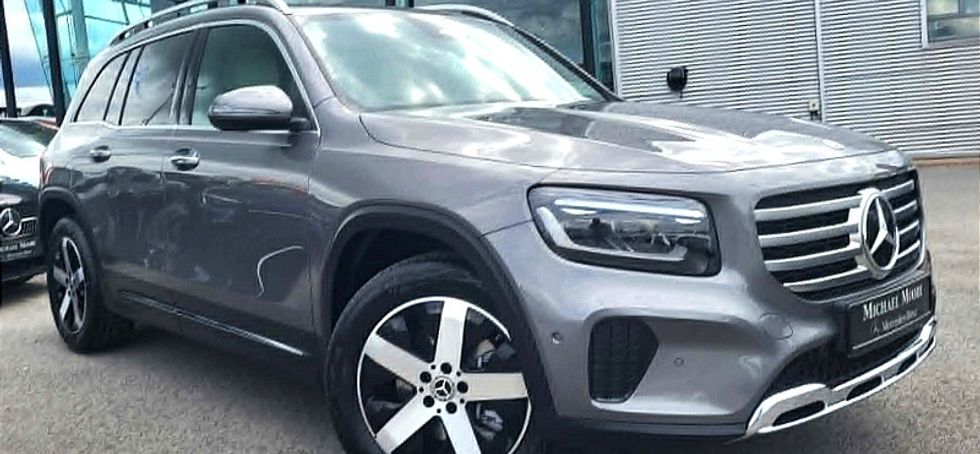 Mercedes-Benz GLB- Class 2026