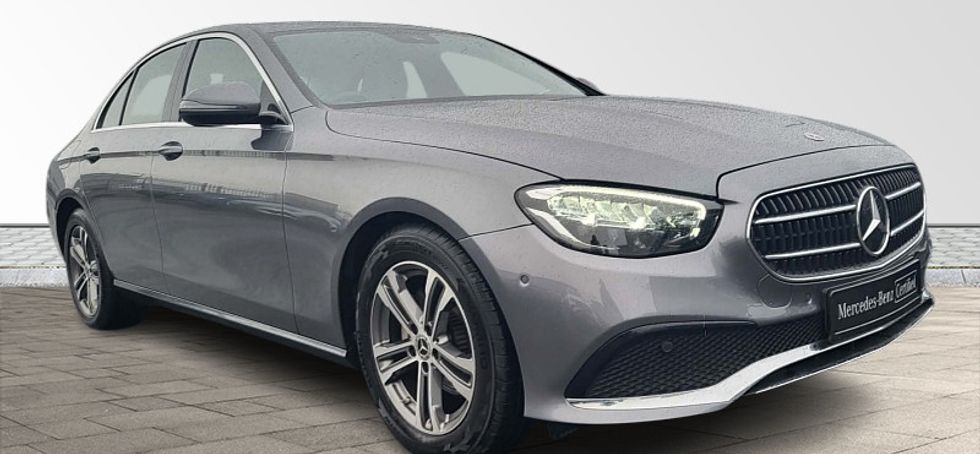 Mercedes-Benz E-Class 2022