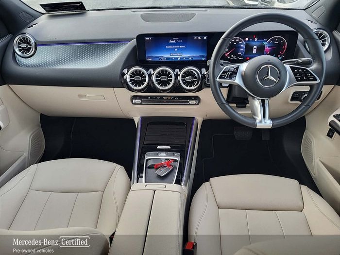 Mercedes-Benz GLA Class 2024