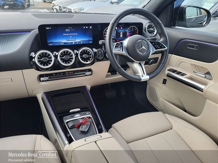 Mercedes-Benz GLA Class 2024