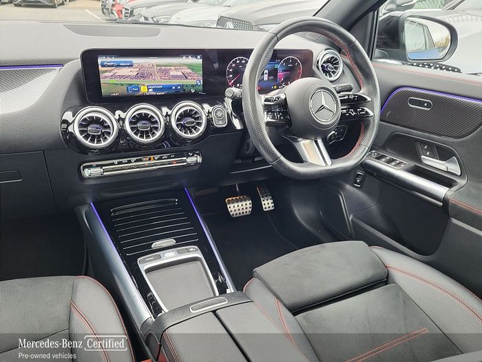 Mercedes-Benz GLA Class 2024