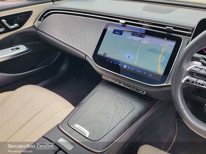 Mercedes-Benz E-Class 2024