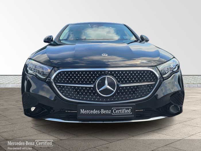 Mercedes-Benz E-Class 2024