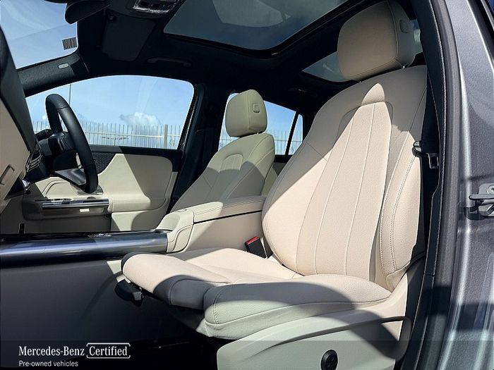 Mercedes-Benz GLA Class 2024