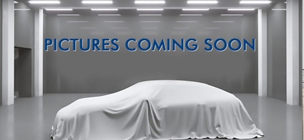 Mercedes-Benz C-Class 2025