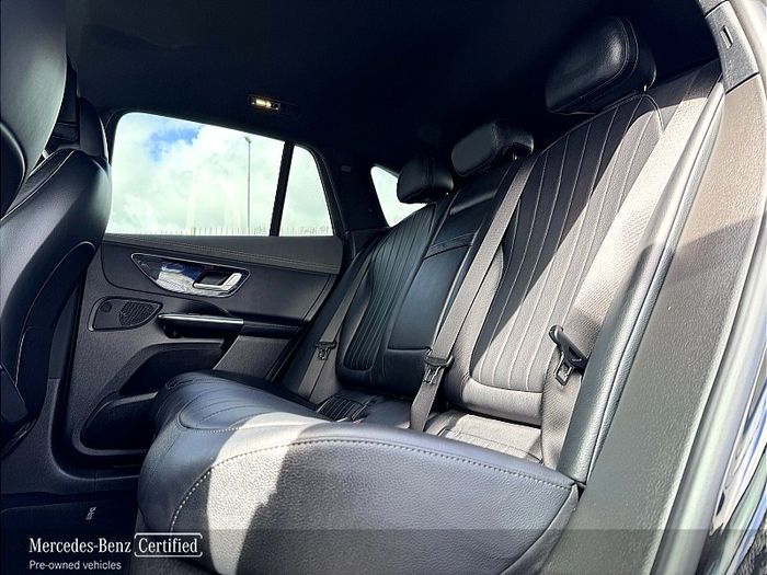 Mercedes-Benz EQE SUV 2024