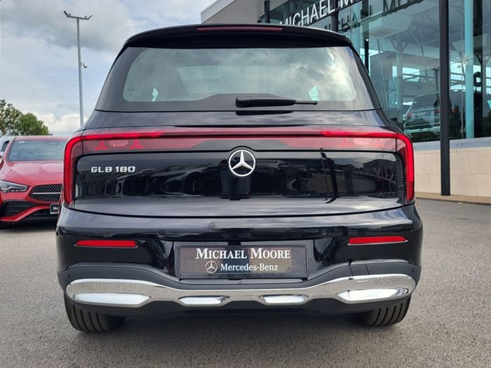 Mercedes-Benz GLB- Class 2026
