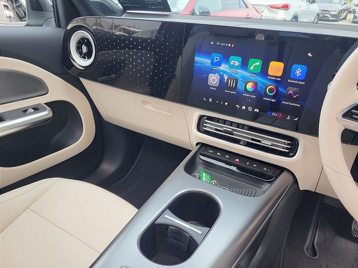Mercedes-Benz GLB- Class 2026