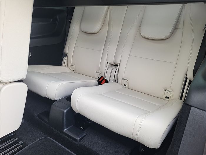 Mercedes-Benz GLB- Class 2026