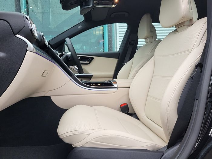 Mercedes-Benz C-Class 2026