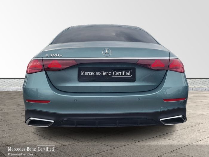 Mercedes-Benz E-Class 2026