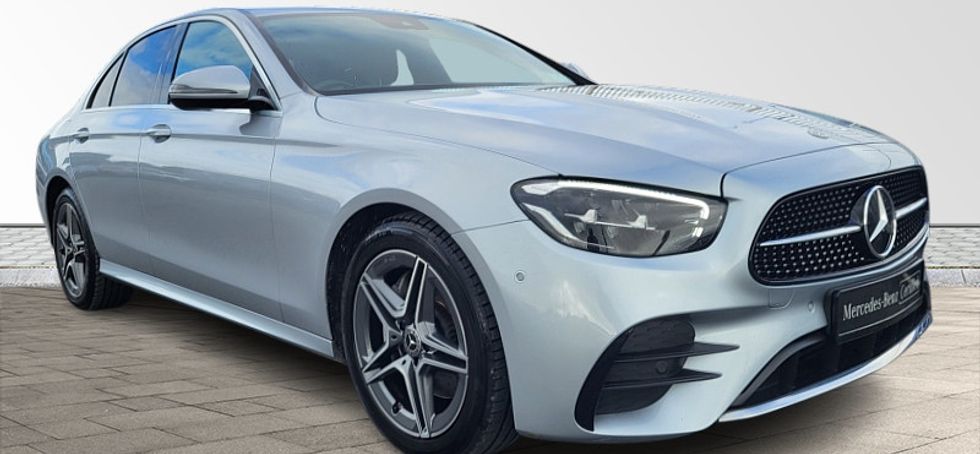 Mercedes-Benz E-Class 2022