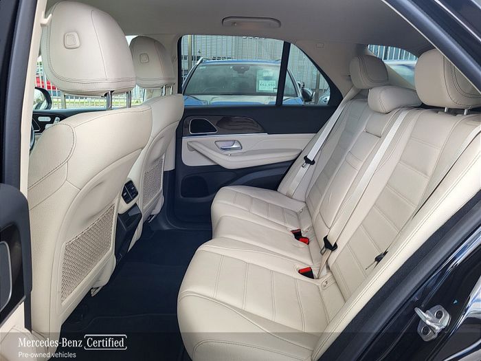 Mercedes-Benz GLE-Class 2025
