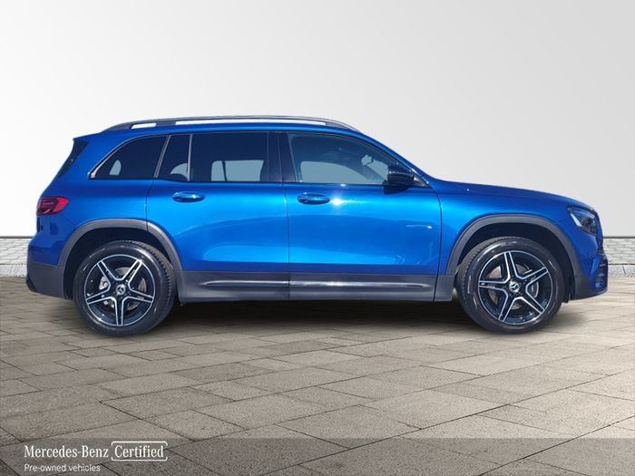 Mercedes-Benz GLB- Class 2024