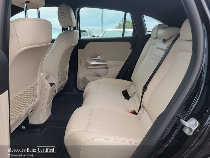 Mercedes-Benz EQA 2023