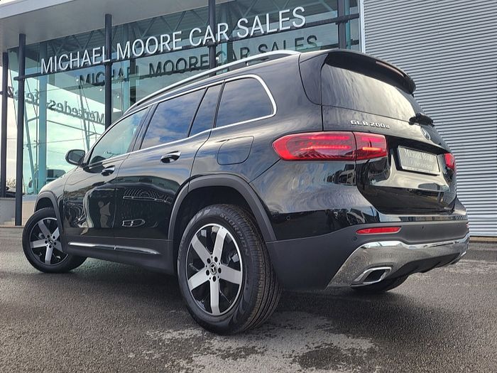 Mercedes-Benz GLB- Class 2027