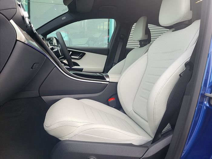 Mercedes-Benz GLC-Class 2027
