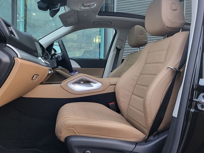Mercedes-Benz GLE-Class 2027