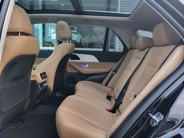 Mercedes-Benz GLE-Class 2027