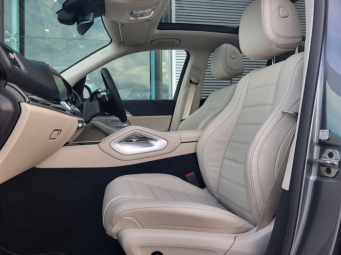 Mercedes-Benz GLE-Class 2027