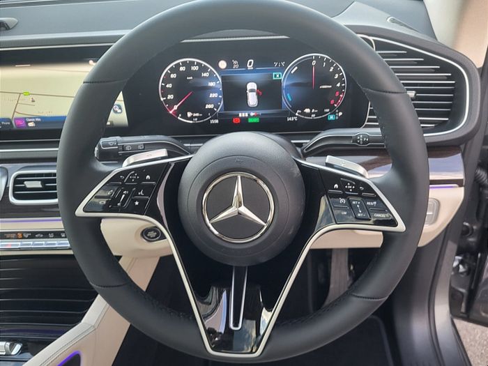 Mercedes-Benz GLE-Class 2027