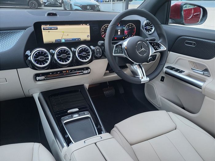Mercedes-Benz GLA Class 2027