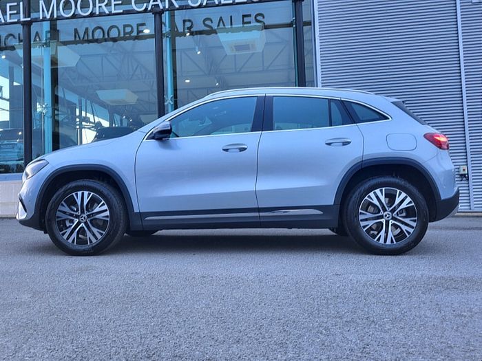 Mercedes-Benz GLA Class 2027