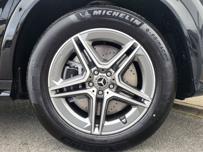 Mercedes-Benz GLE-Class 2027
