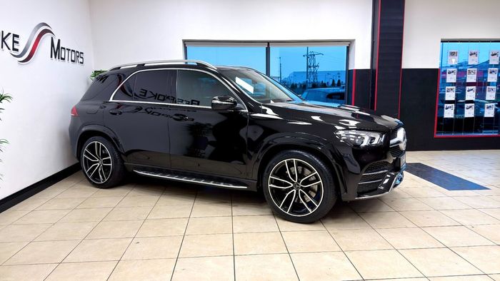 Mercedes-Benz GLE 2021