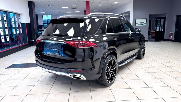 Mercedes-Benz GLE 2021