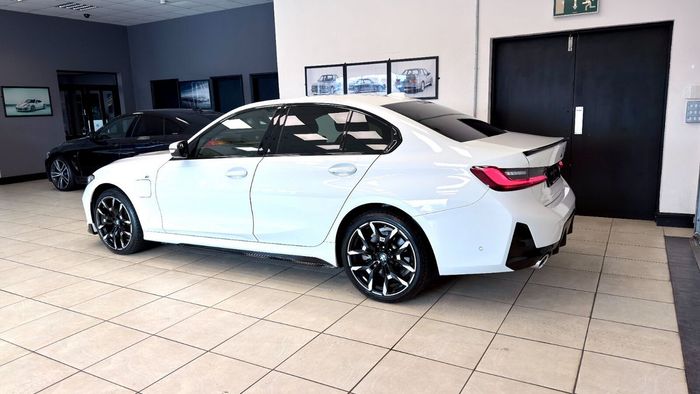 BMW 3 Series 2025