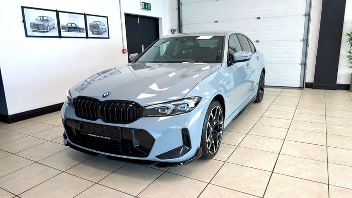 BMW 3 Series 2025