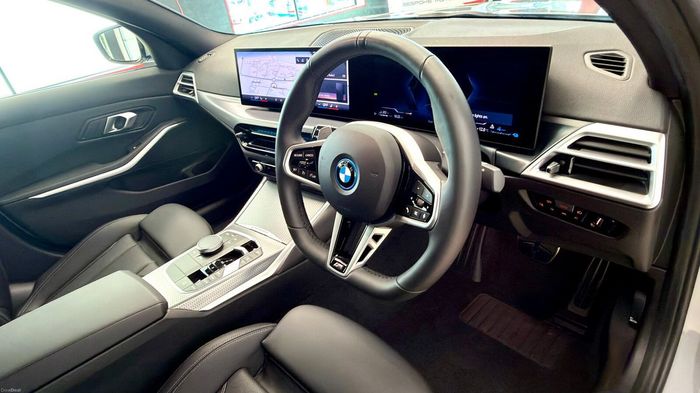 BMW 3 Series 2025