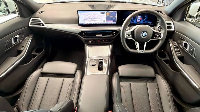 BMW 3 Series 2025