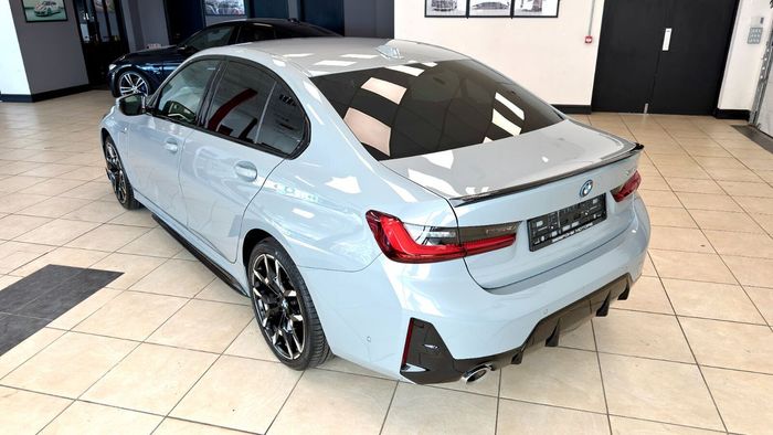 BMW 3 Series 2025