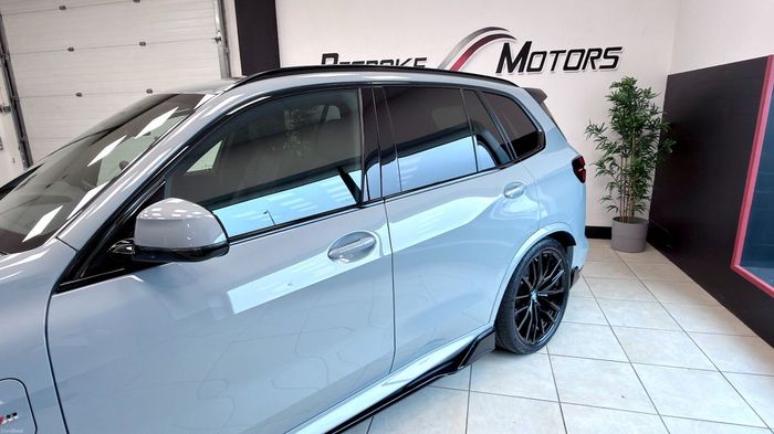 BMW X5 2025