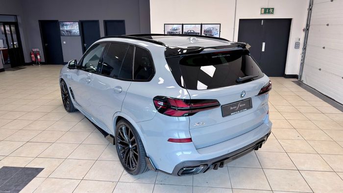 BMW X5 2025