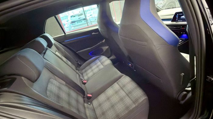 Volkswagen Golf 2023