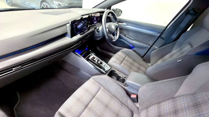 Volkswagen Golf 2023