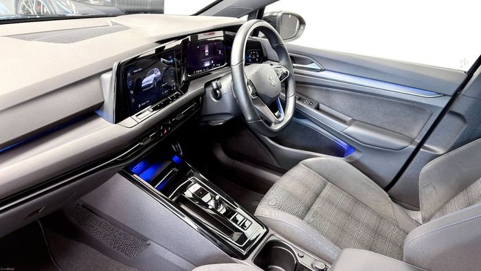 Volkswagen Golf 2023