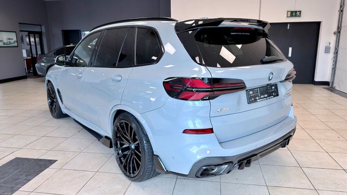 BMW X5 2024