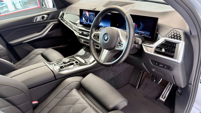 BMW X5 2024