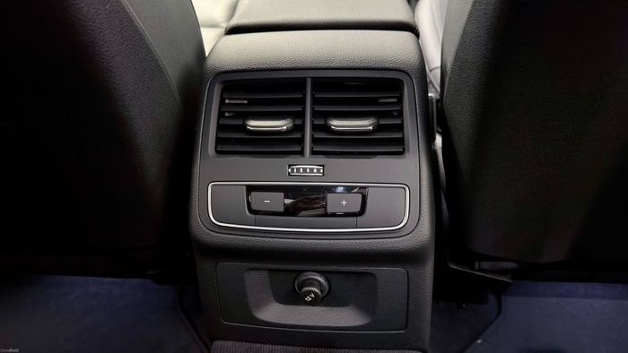 Audi A4 2023