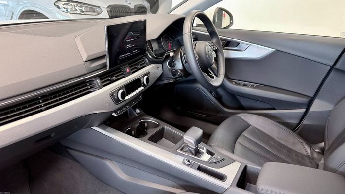 Audi A4 2023
