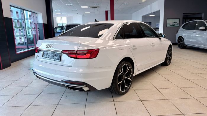 Audi A4 2023
